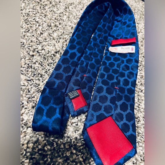 Vintage Byron tie - Picture 4 of 4